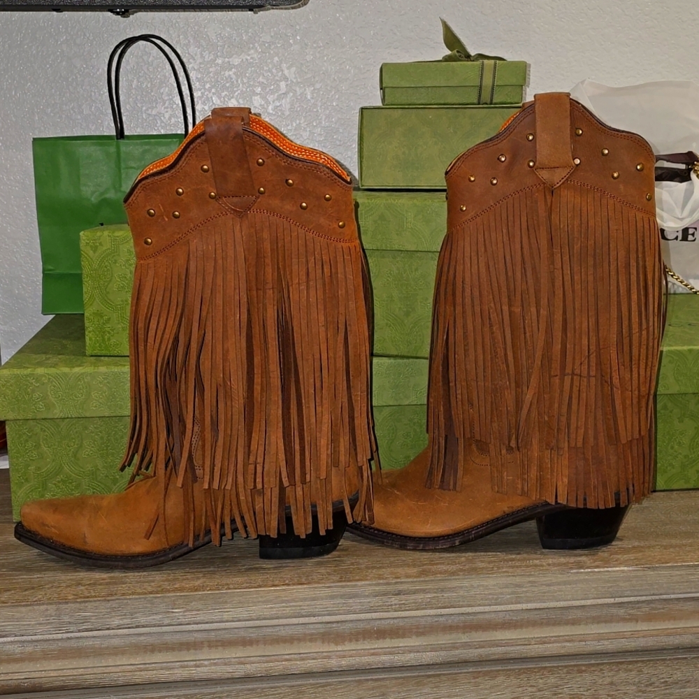 Old West Fringe Boots NWOT